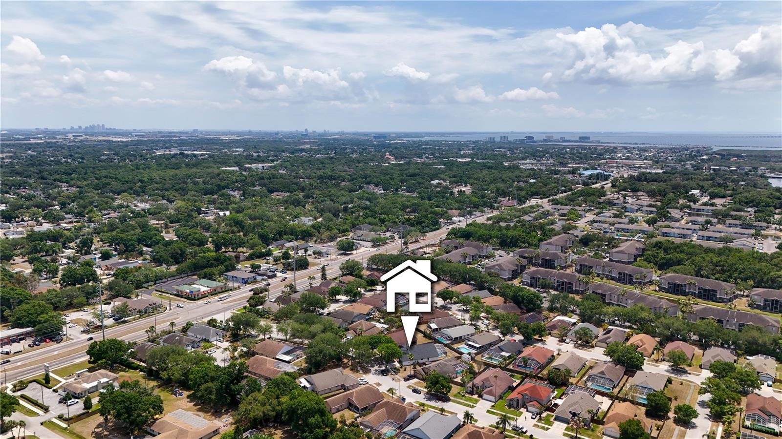 8910 WESTBAY BLVD, TAMPA, FL, 33615