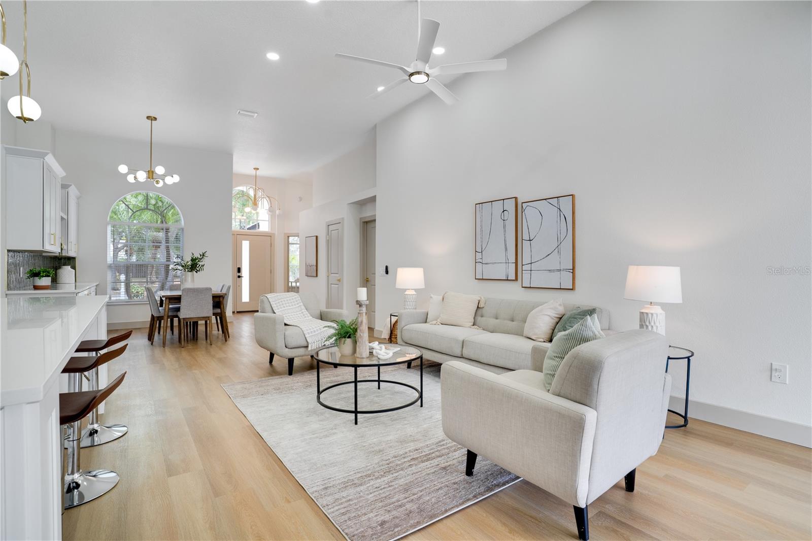 8910 WESTBAY BLVD, TAMPA, FL, 33615