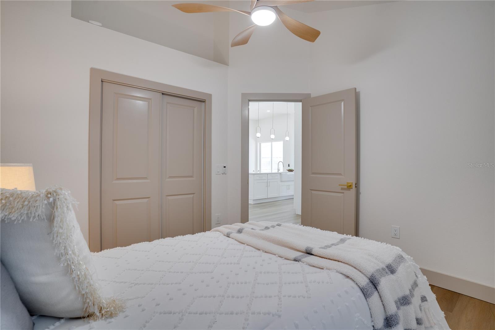 8910 WESTBAY BLVD, TAMPA, FL, 33615