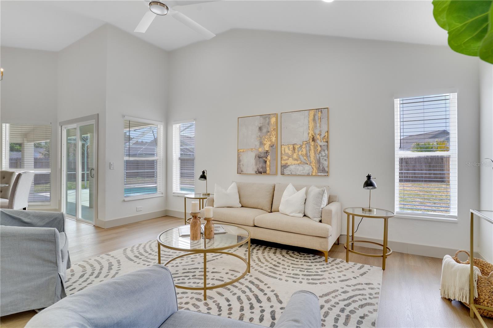 8910 WESTBAY BLVD, TAMPA, FL, 33615