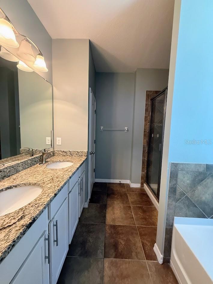 12311 FAIRLAWN DR, RIVERVIEW, FL, 33579