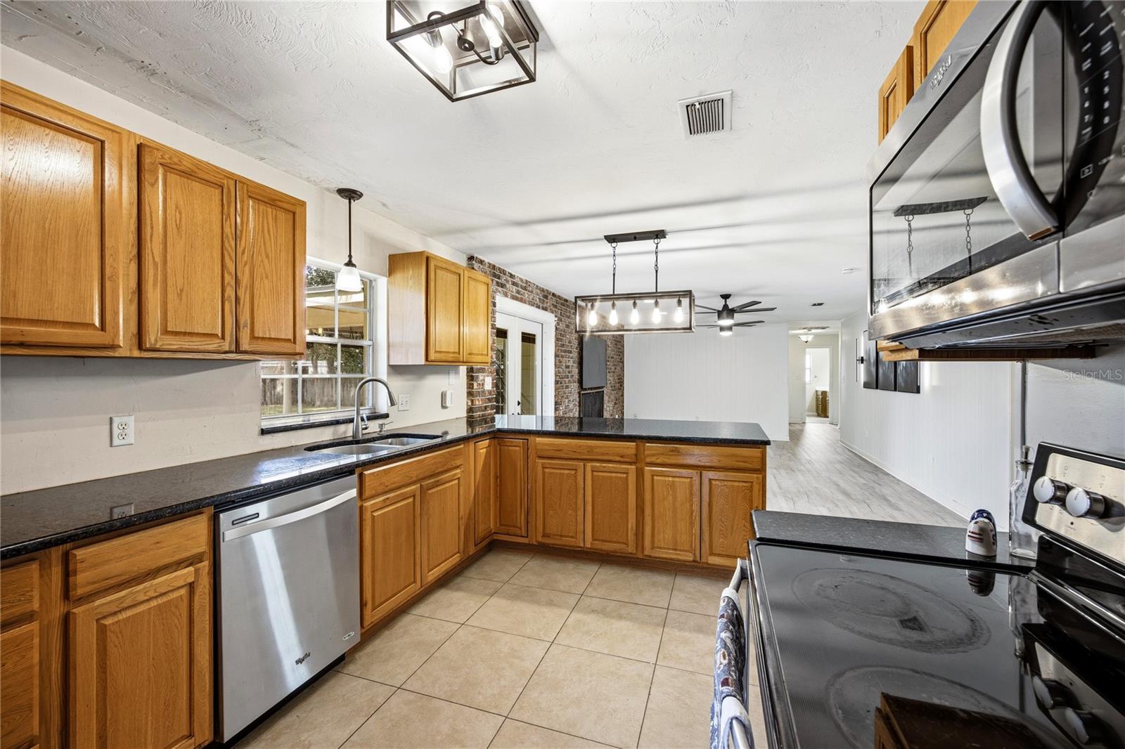 3900 NW 37TH PL, GAINESVILLE, FL, 32606