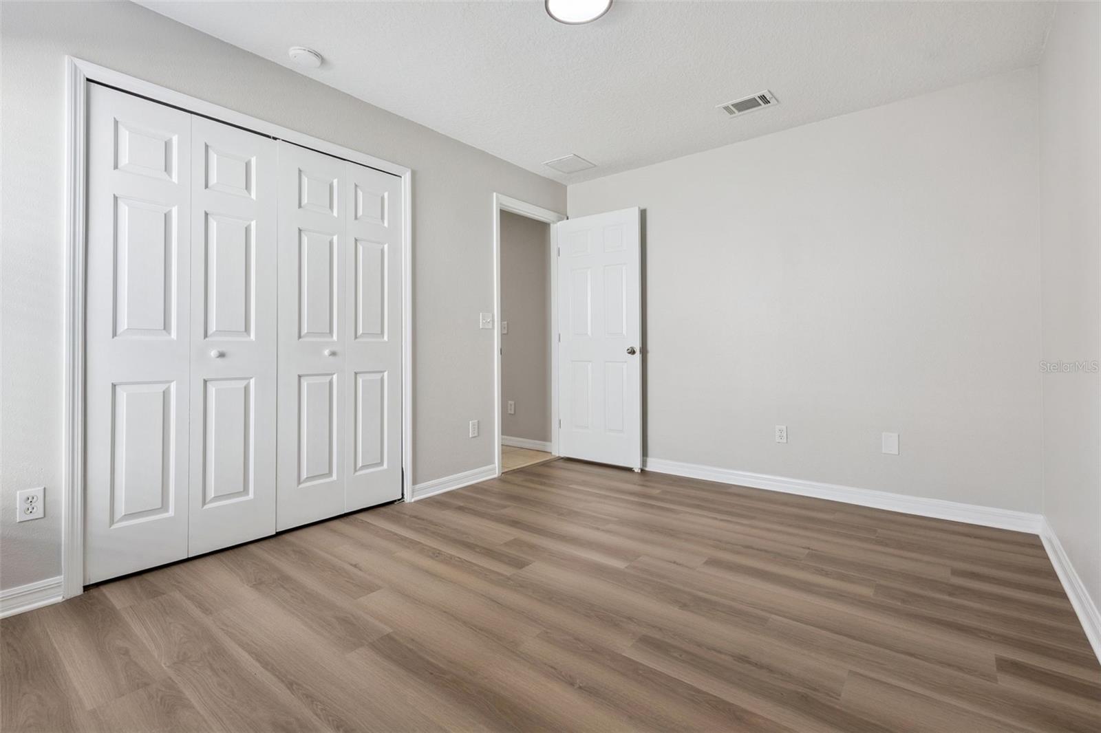 539 KNIGHTSBRIDGE CIR, DAVENPORT, FL, 33896