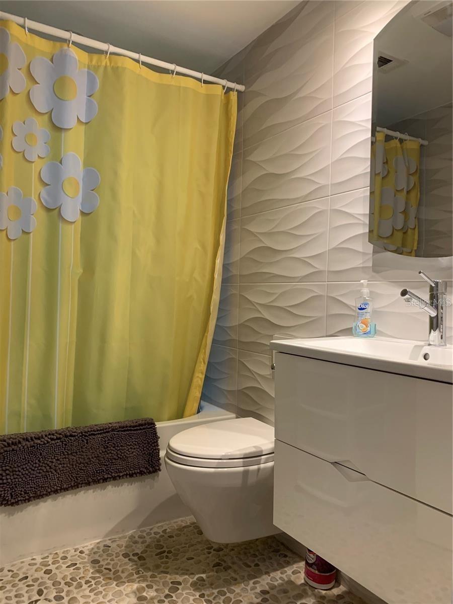1511 S BAY VILLA PL #1/2, TAMPA, FL, 33629