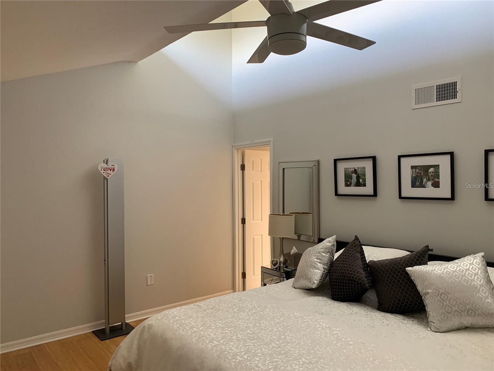 1511 S BAY VILLA PL #1/2, TAMPA, FL, 33629