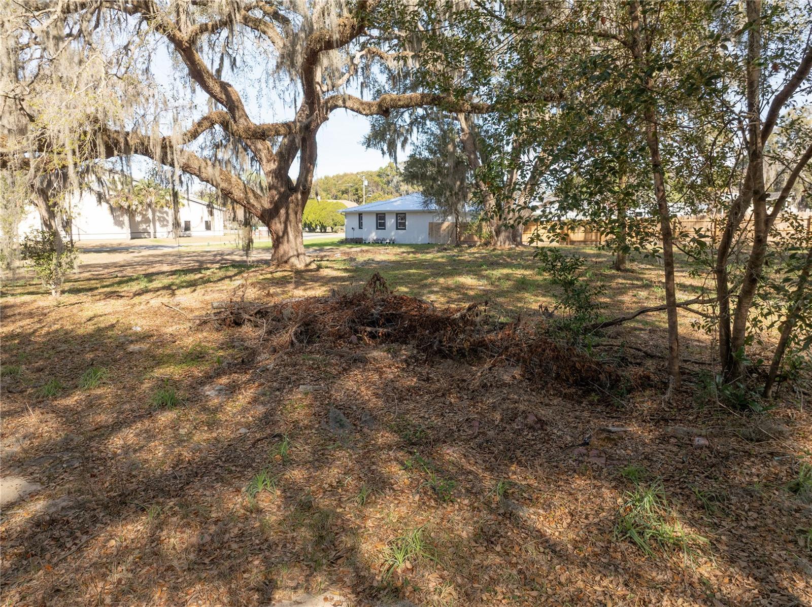 100 S OLD WIRE RD, WILDWOOD, FL, 34785