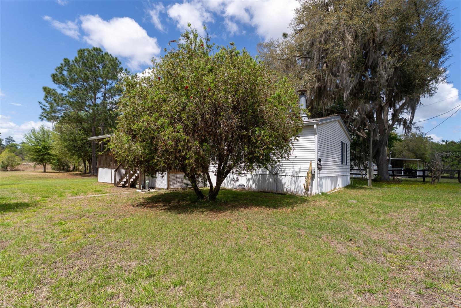 24525 NE 189TH ST, FORT MC COY, FL, 32134