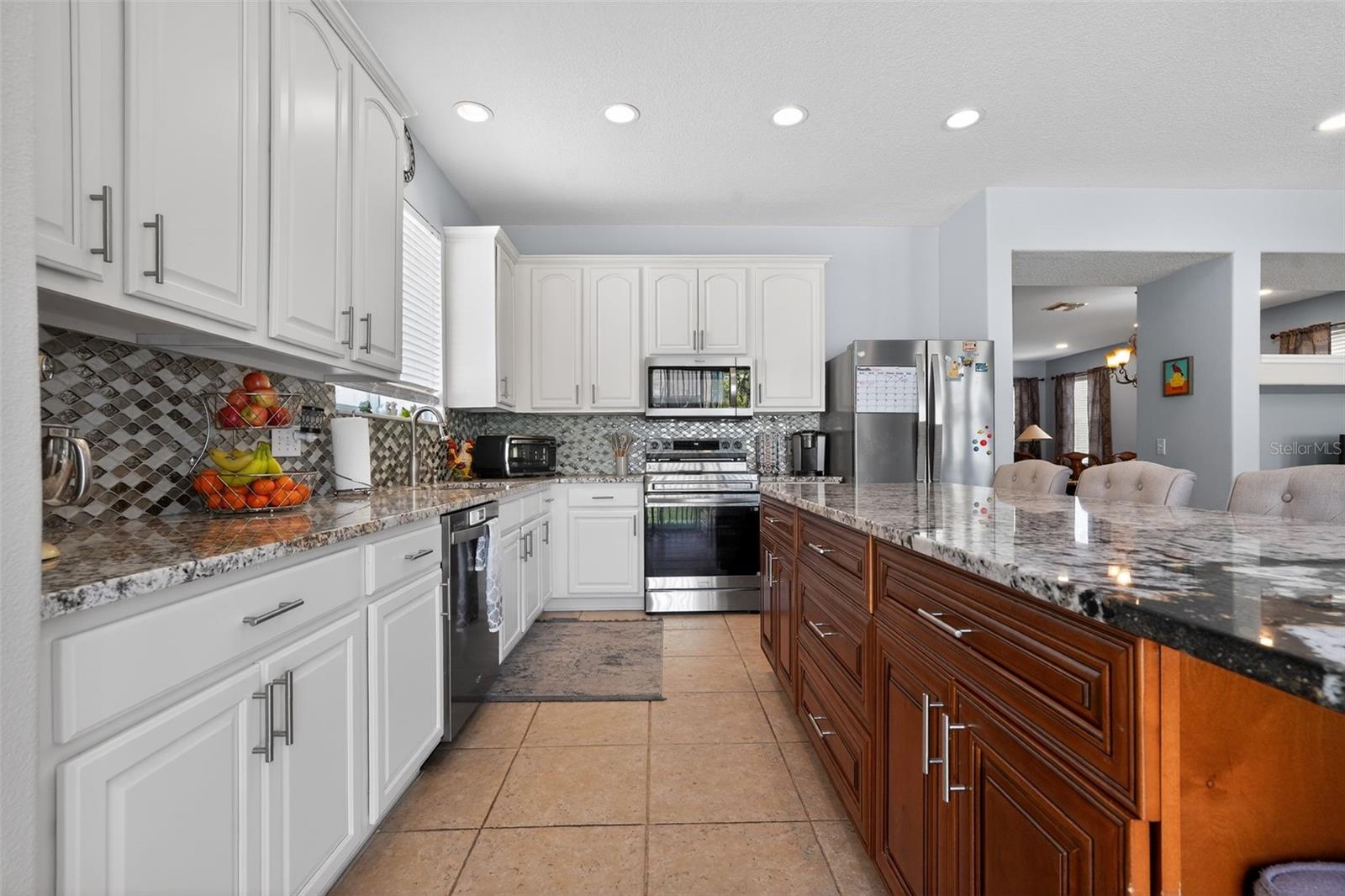 Large Kitchen Island with plenty of storage