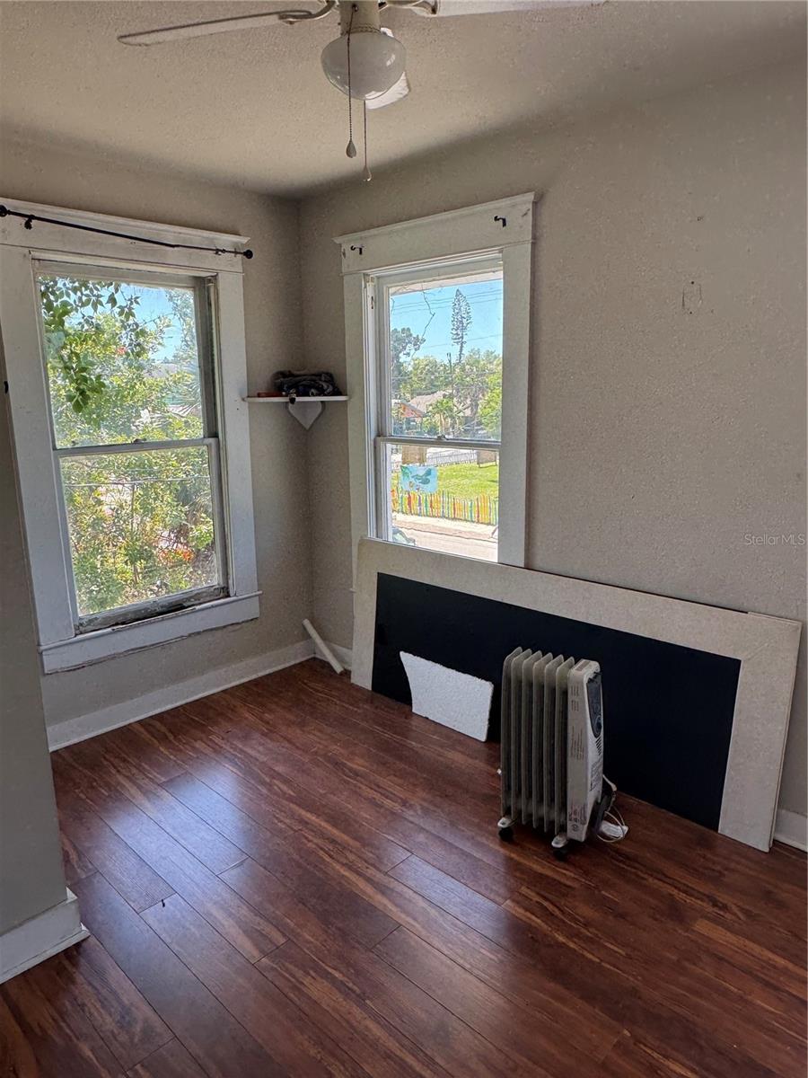 1015 12TH ST W, BRADENTON, FL, 34205