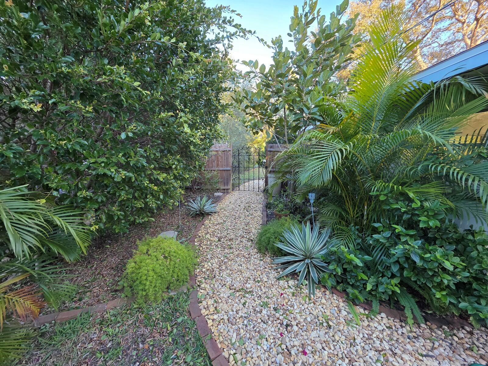 4718 CRYSTAL AVE, SARASOTA, FL, 34231