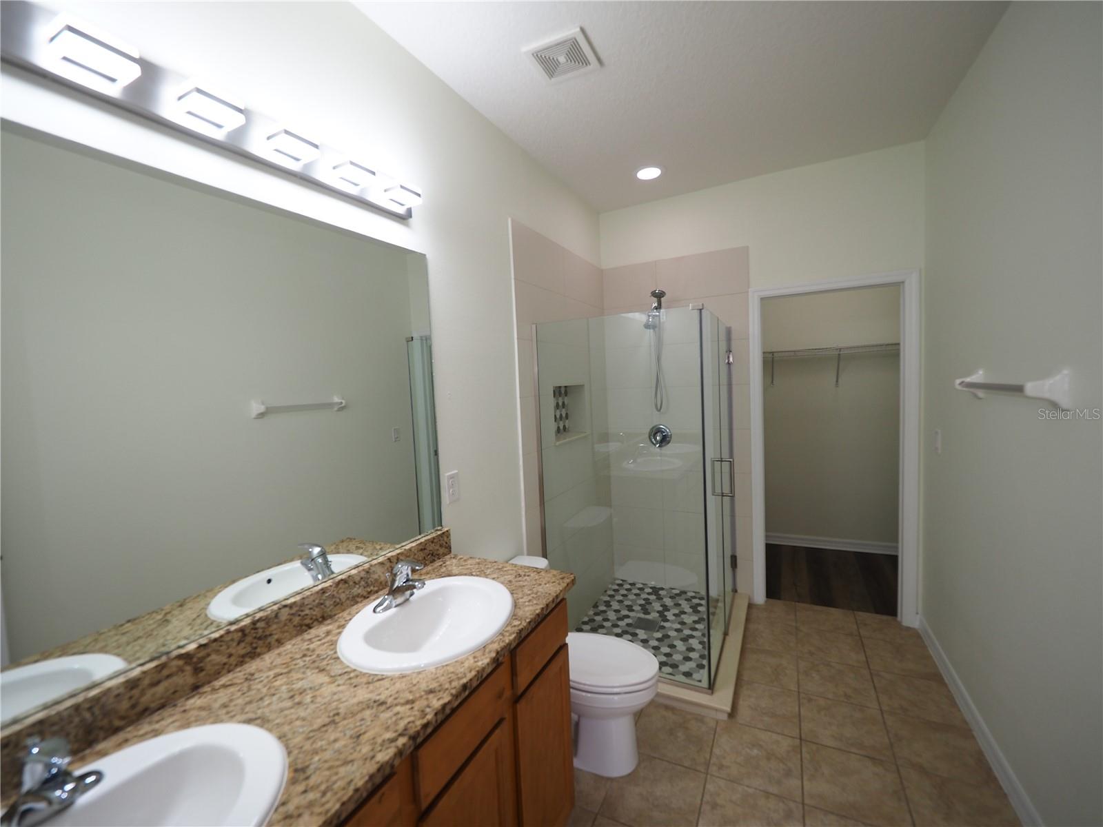 8140 ENCLAVE WAY #101, SARASOTA, FL, 34243