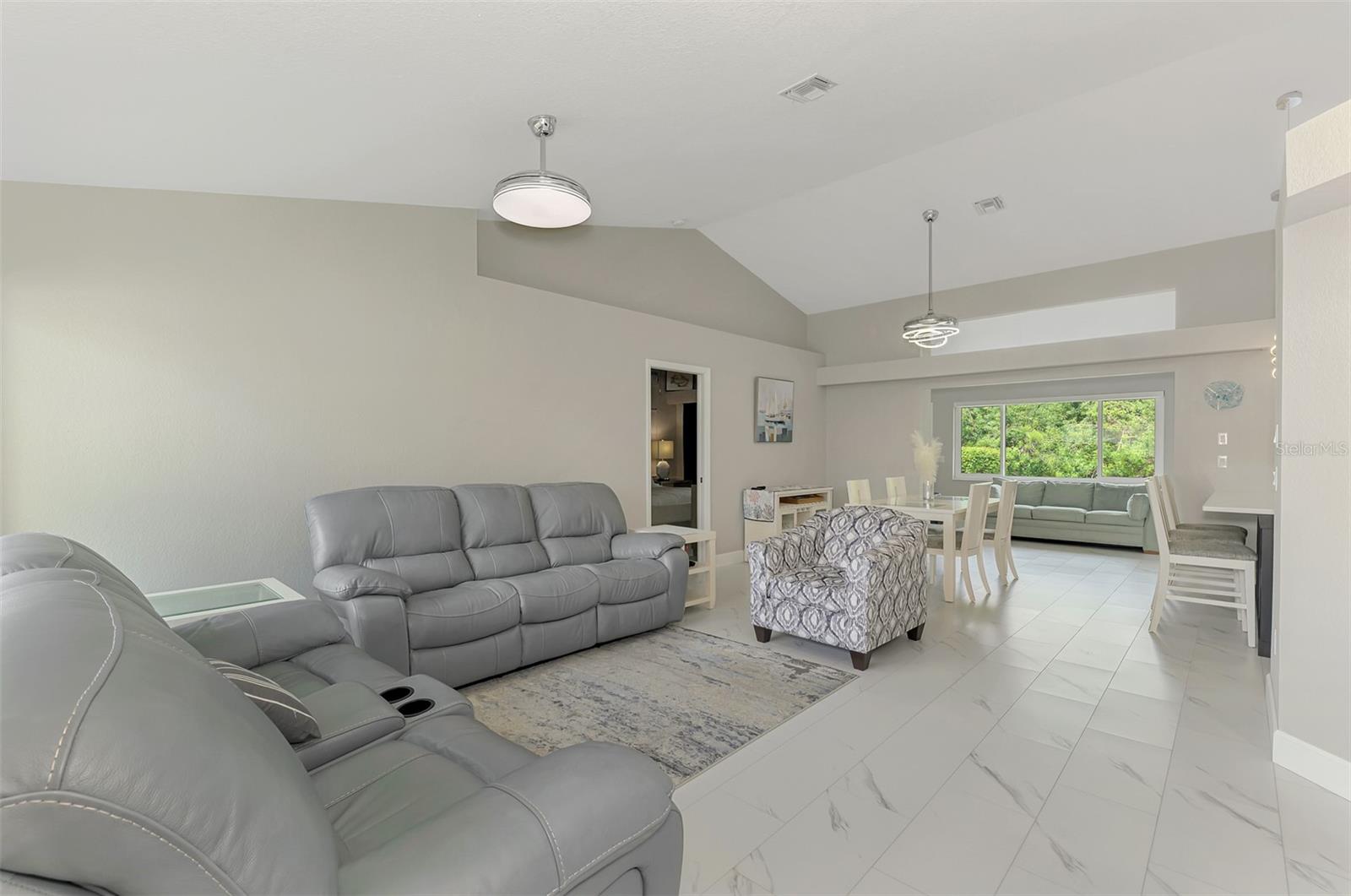 8300 PARKSIDE DR, ENGLEWOOD, FL, 34224