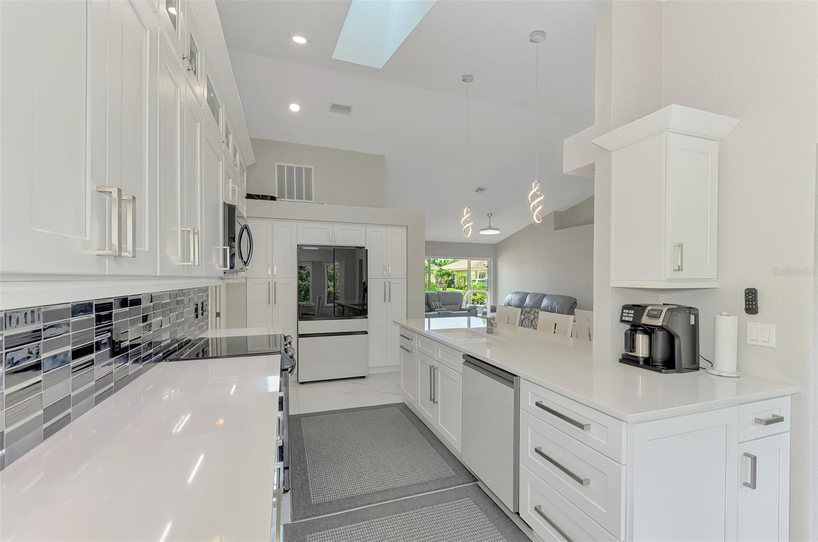 8300 PARKSIDE DR, ENGLEWOOD, FL, 34224