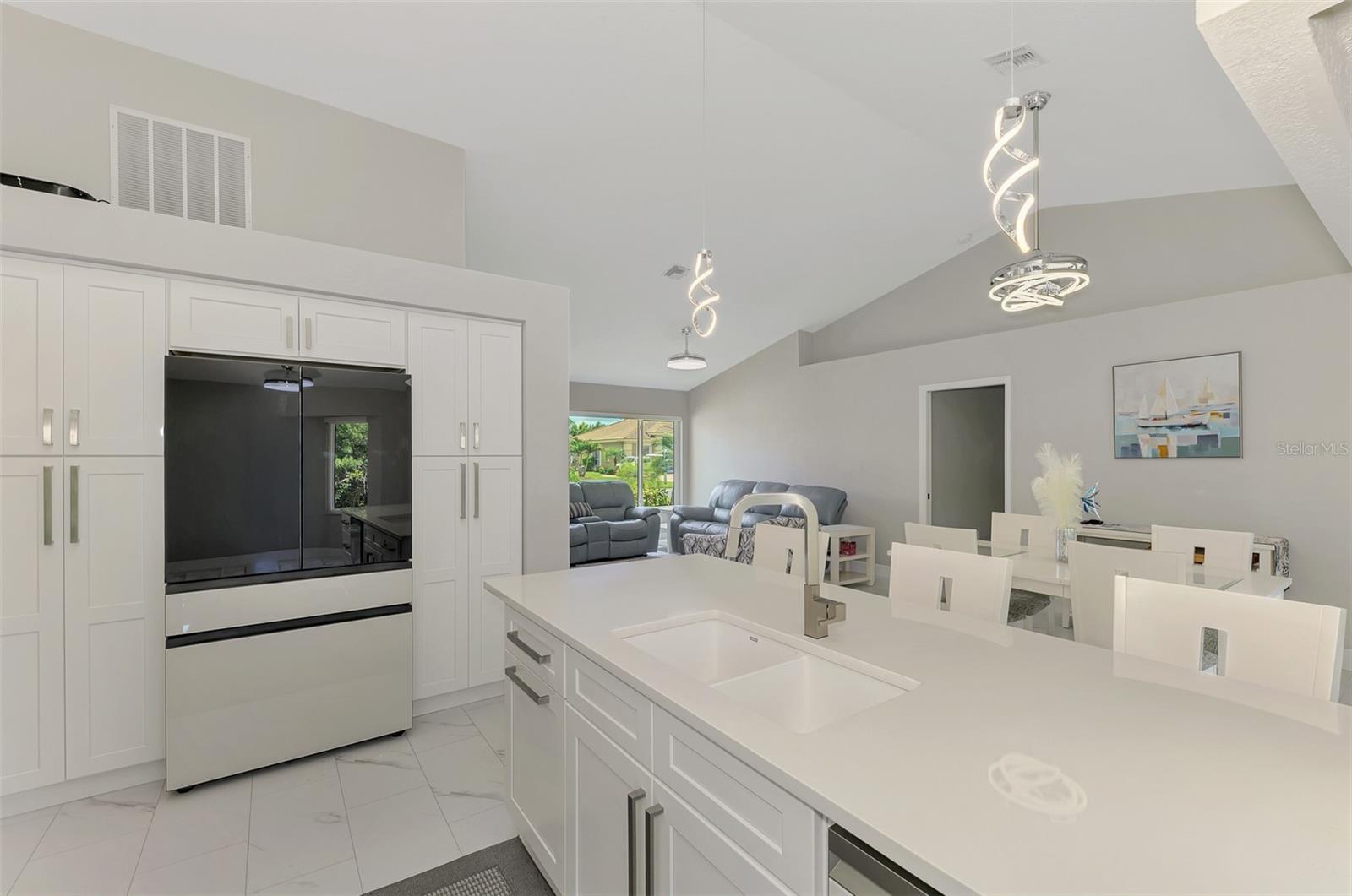 8300 PARKSIDE DR, ENGLEWOOD, FL, 34224