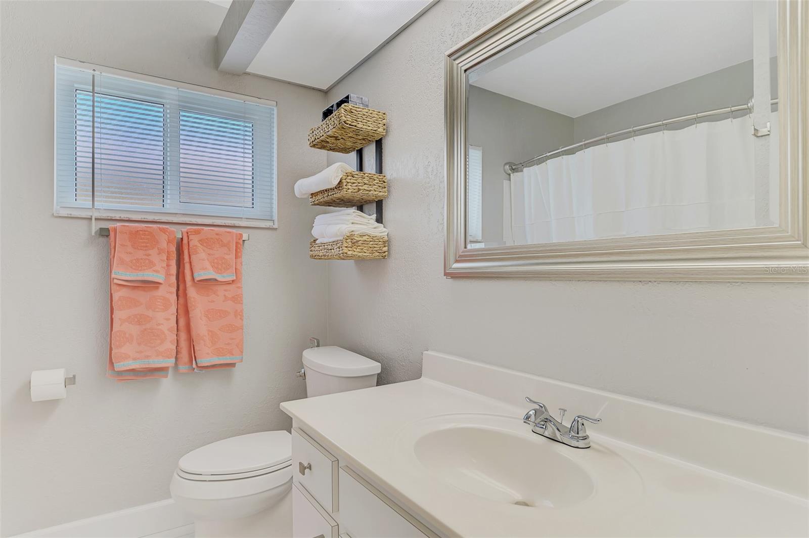 8300 PARKSIDE DR, ENGLEWOOD, FL, 34224