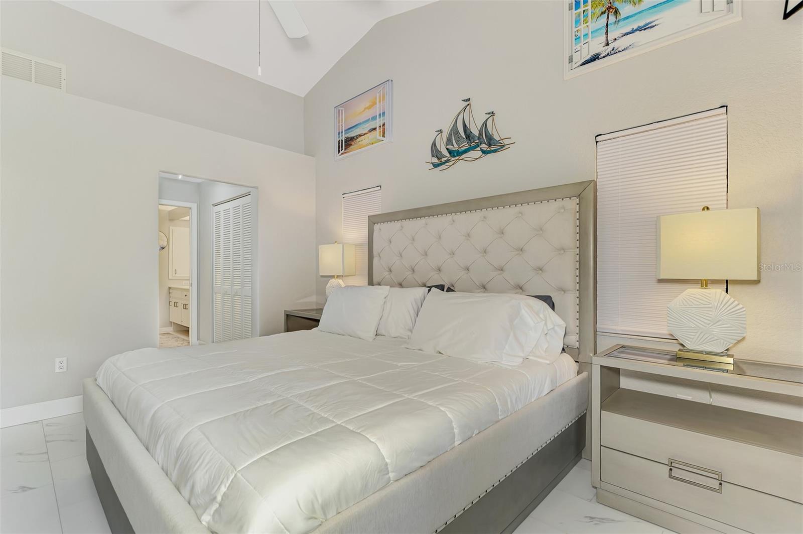 8300 PARKSIDE DR, ENGLEWOOD, FL, 34224