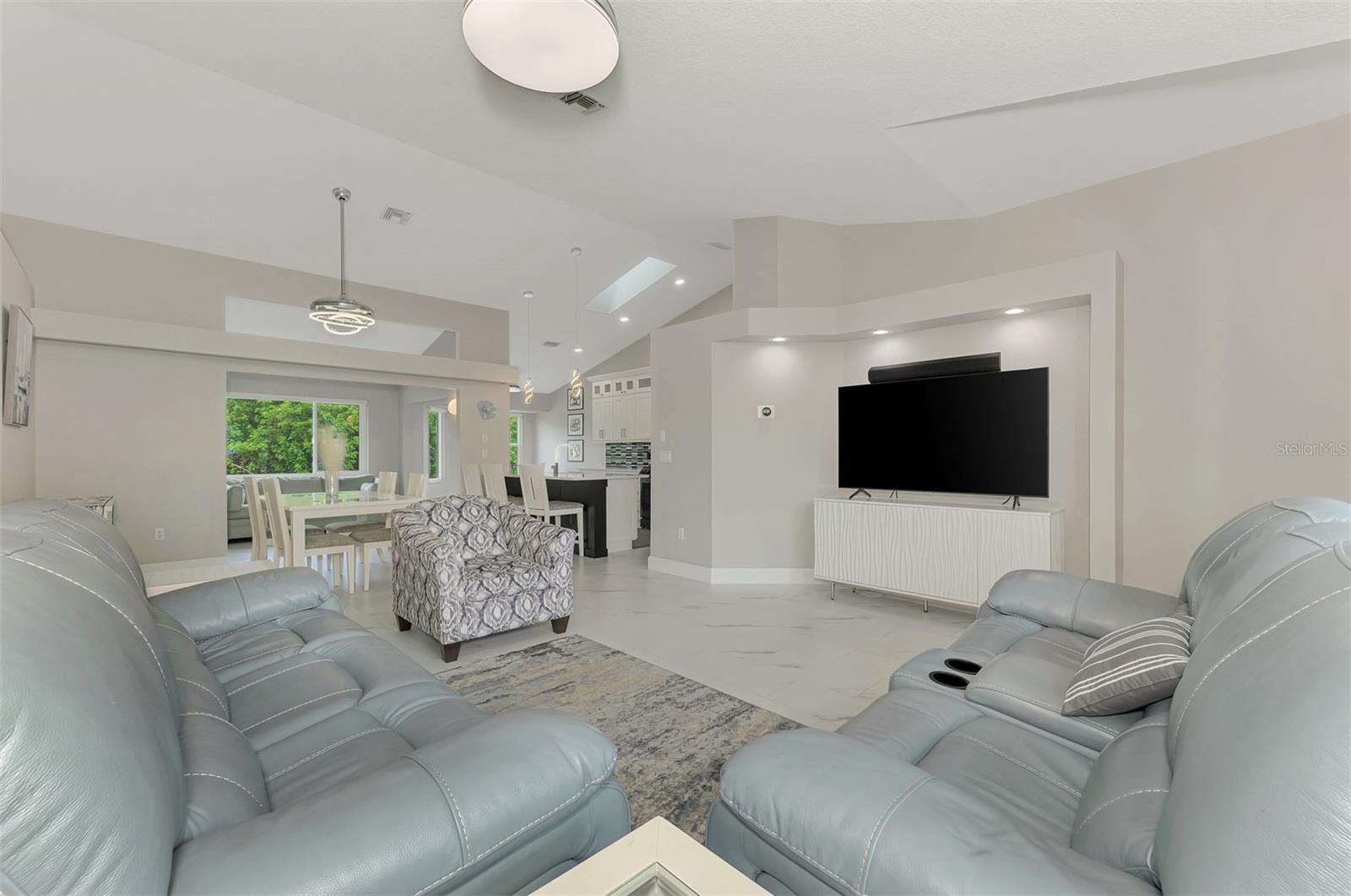 8300 PARKSIDE DR, ENGLEWOOD, FL, 34224