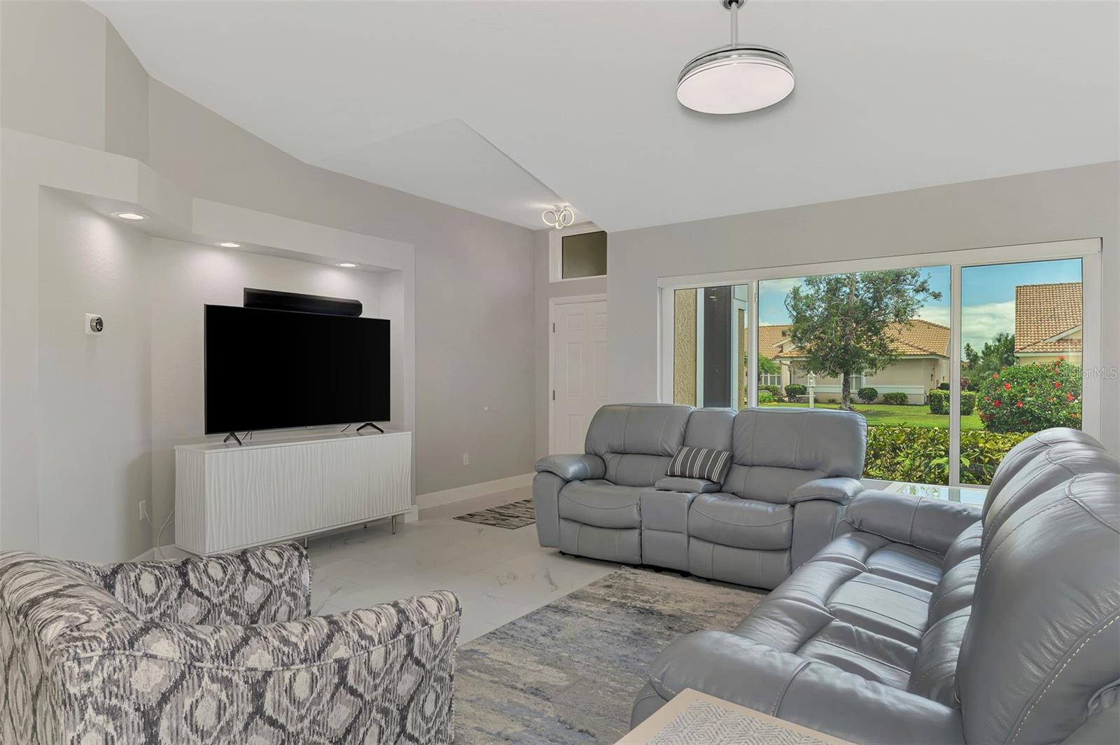 8300 PARKSIDE DR, ENGLEWOOD, FL, 34224