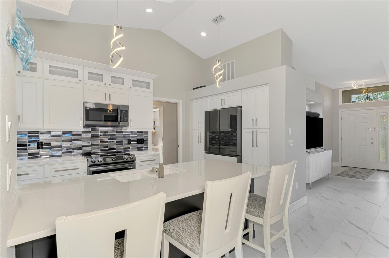 8300 PARKSIDE DR, ENGLEWOOD, FL, 34224