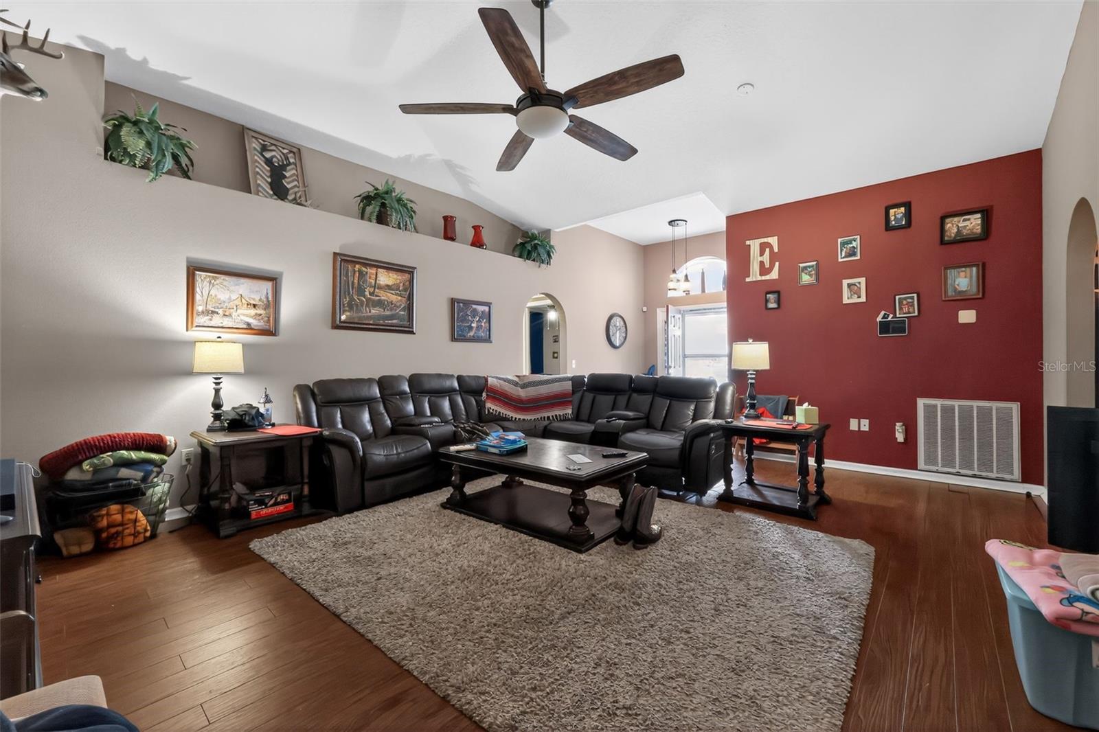 321 SQUIRES GROVE DR, WINTER HAVEN, FL, 33880