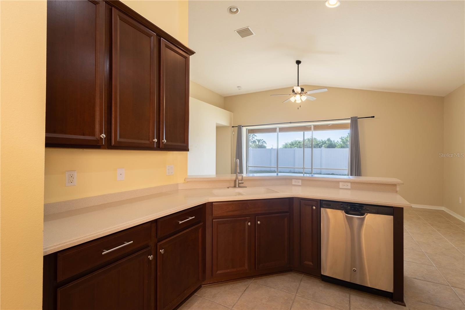 7562 FOREST MERE DR, RIVERVIEW, FL, 33578