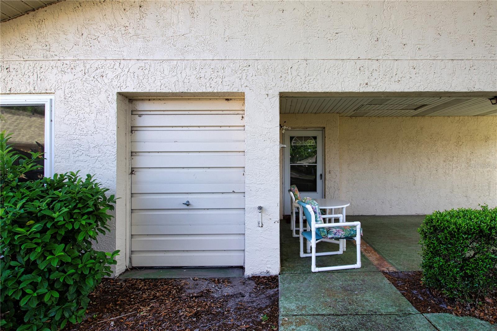 Golf cart storage room