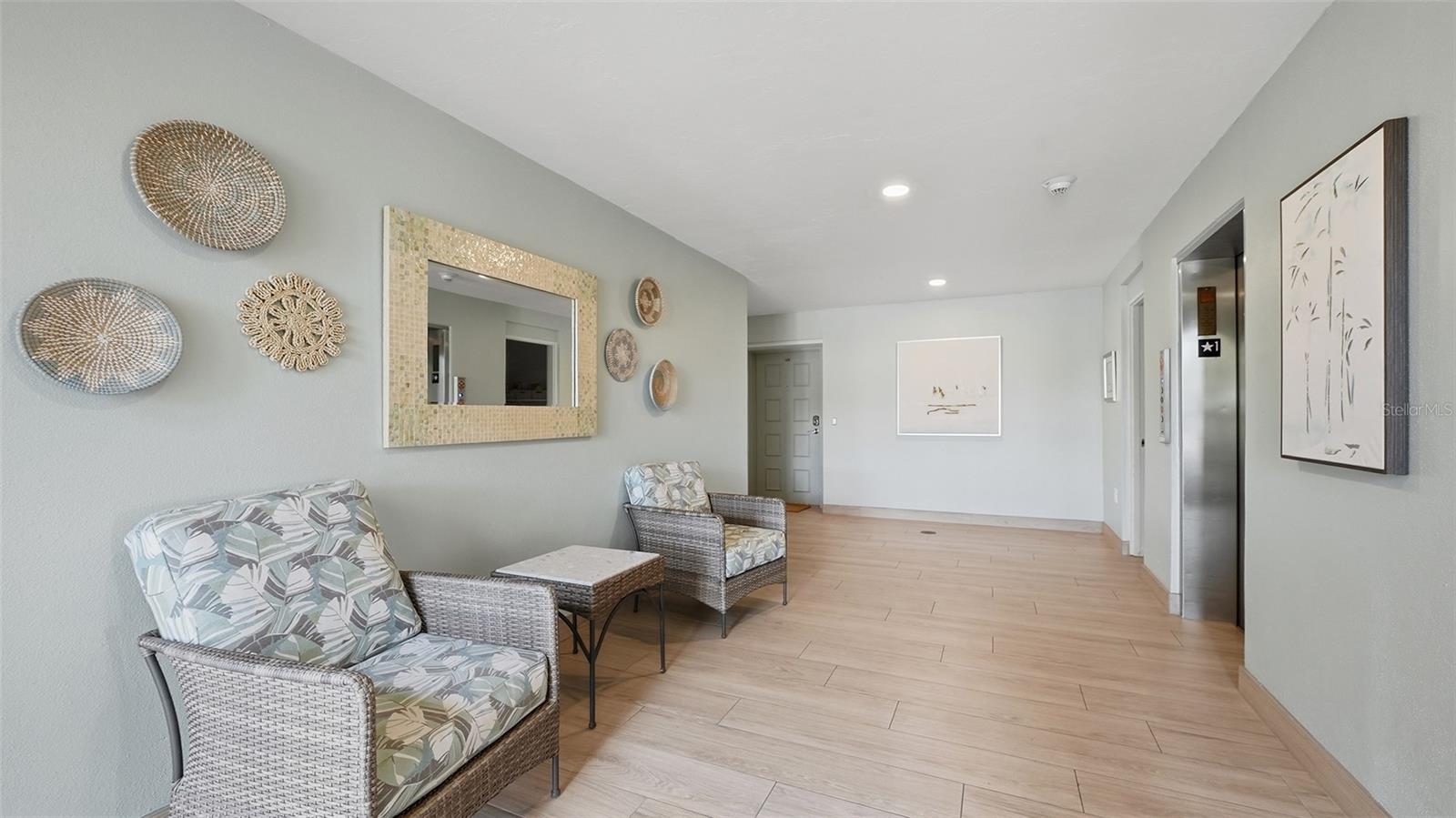 101 WHISPERING SANDS DR #301, SARASOTA, FL, 34242