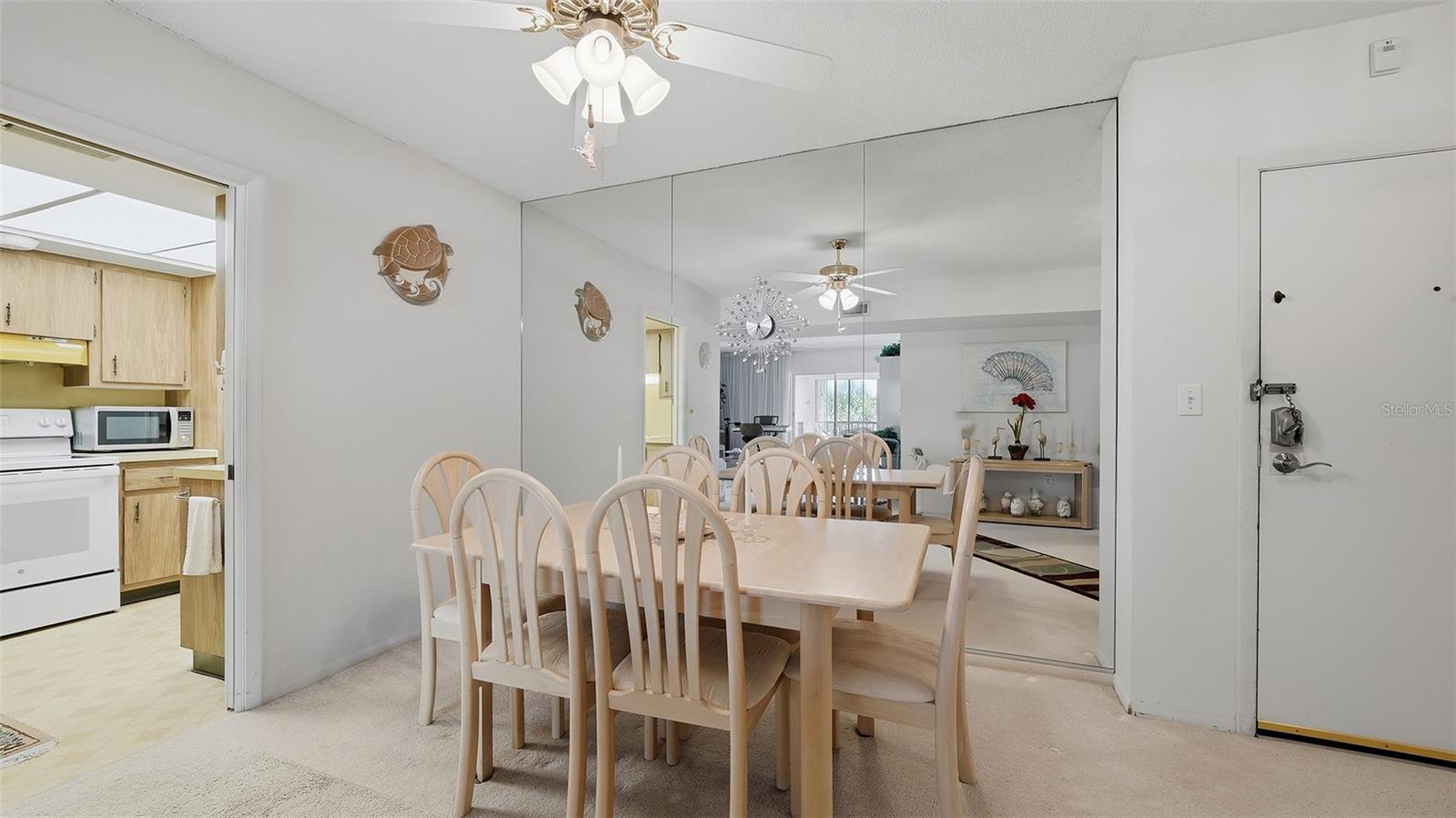 101 WHISPERING SANDS DR #301, SARASOTA, FL, 34242