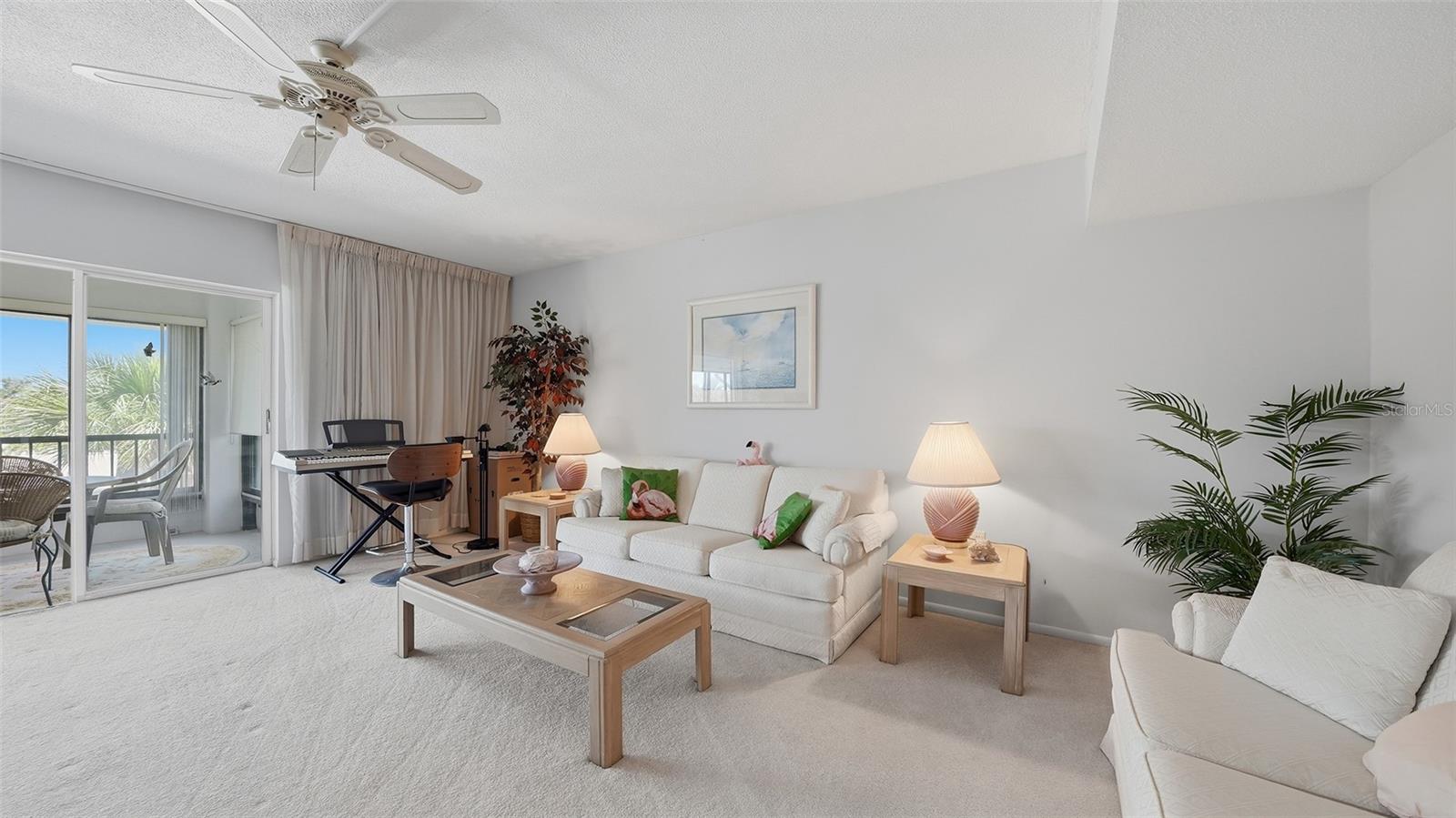101 WHISPERING SANDS DR #301, SARASOTA, FL, 34242