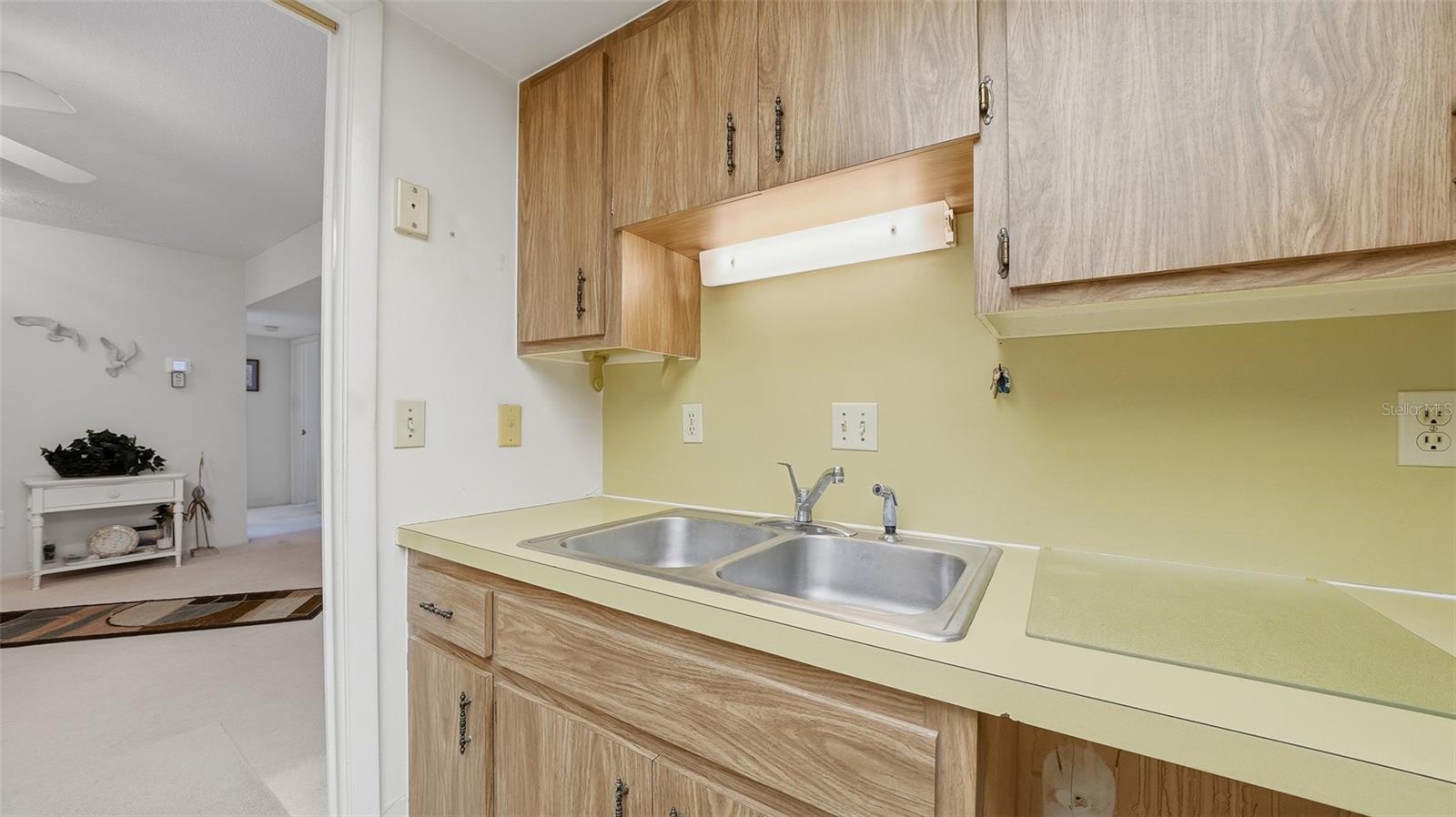 101 WHISPERING SANDS DR #301, SARASOTA, FL, 34242