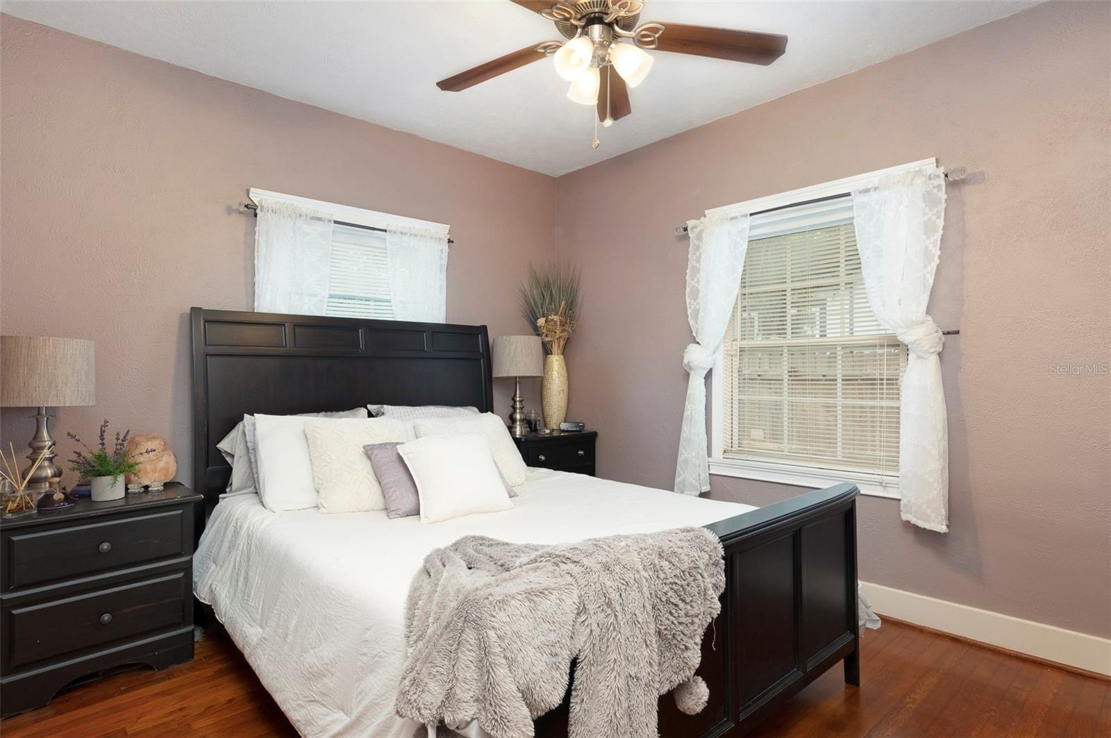 4526 1ST AVE N, ST PETERSBURG, FL, 33713