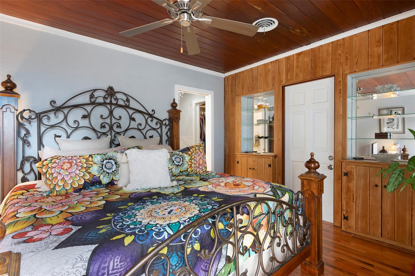 4526 1ST AVE N, ST PETERSBURG, FL, 33713