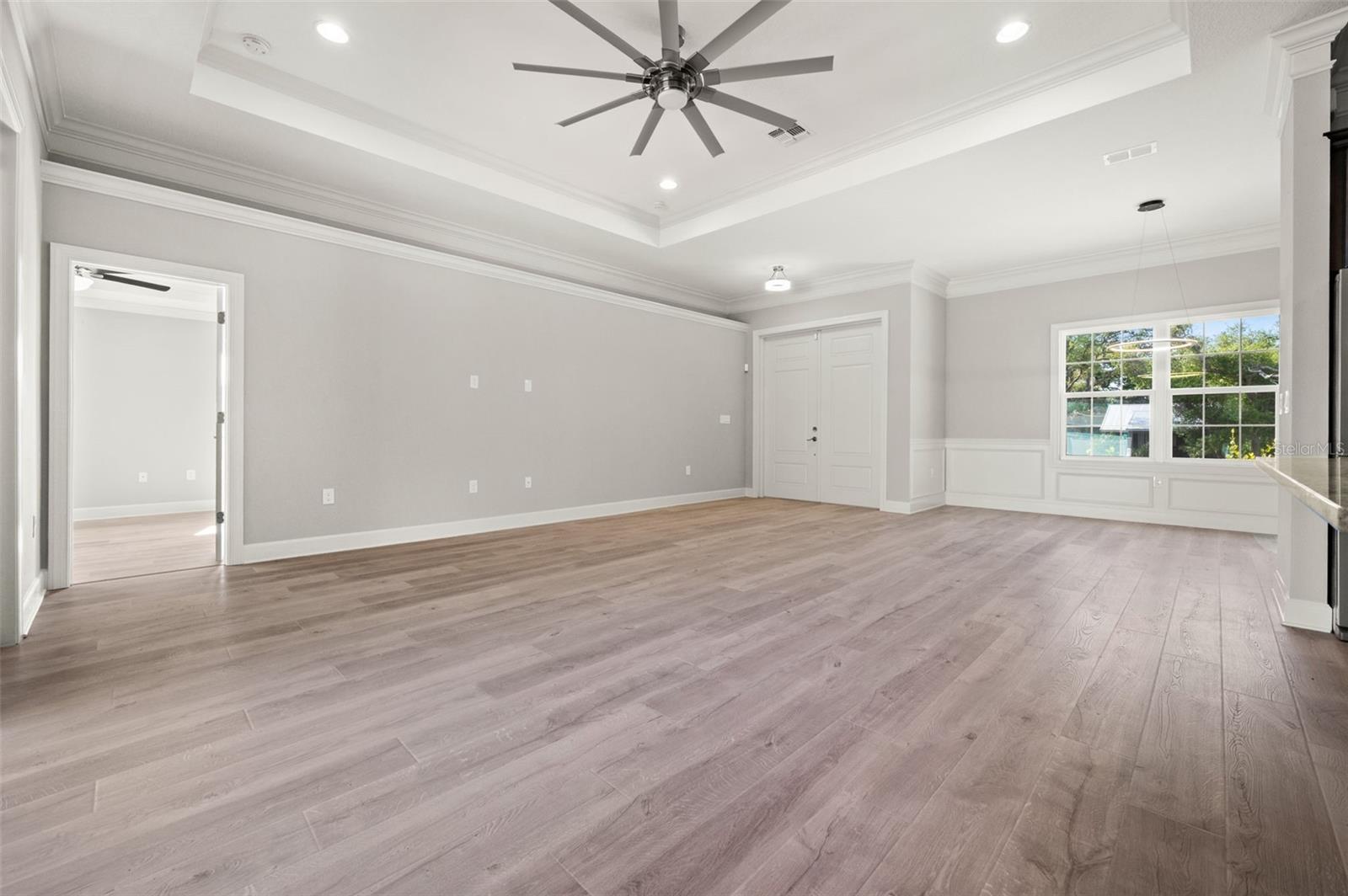 1056 TAMPA RD, VENICE, FL, 34293