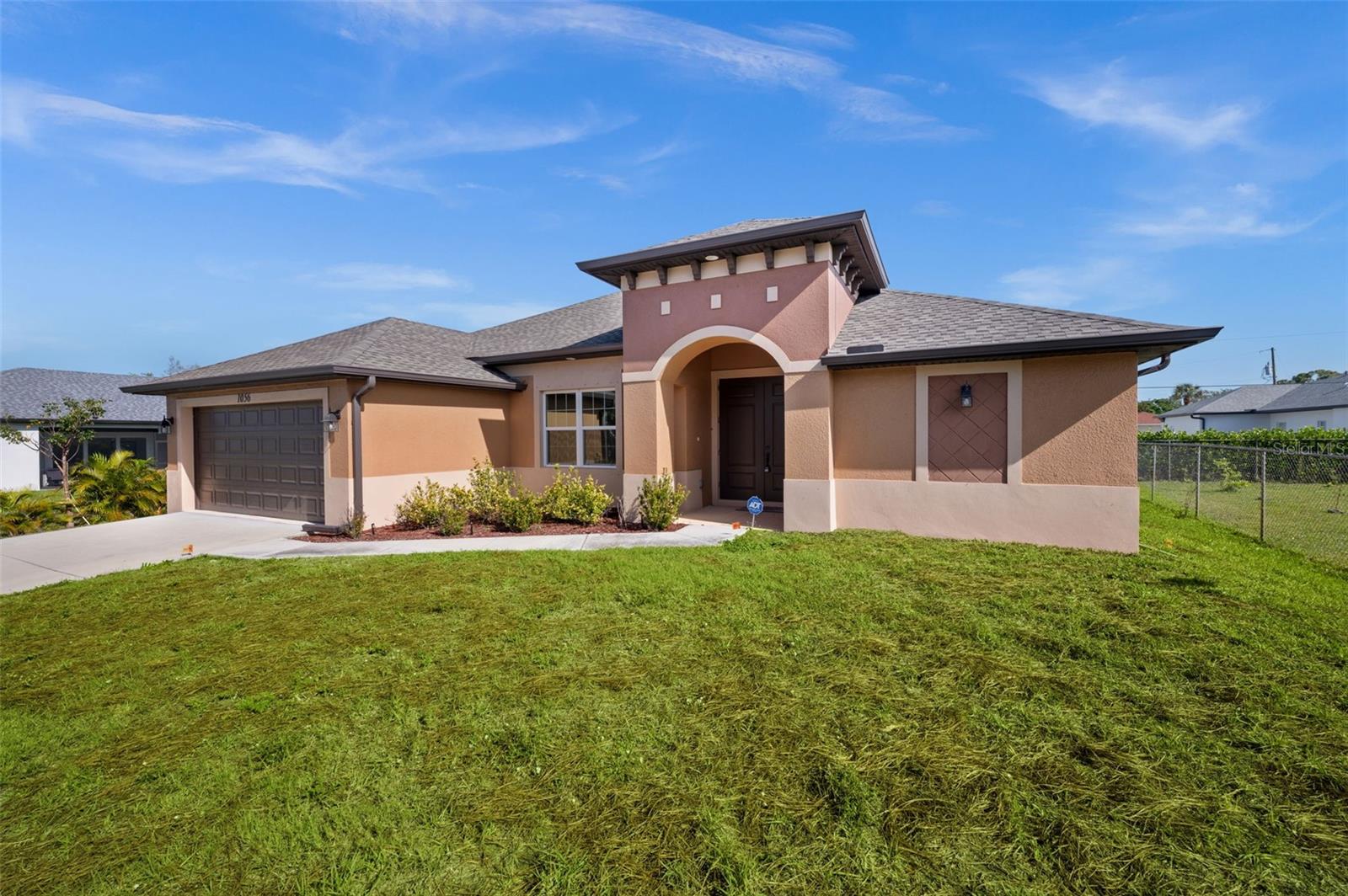 1056 TAMPA RD, VENICE, FL, 34293