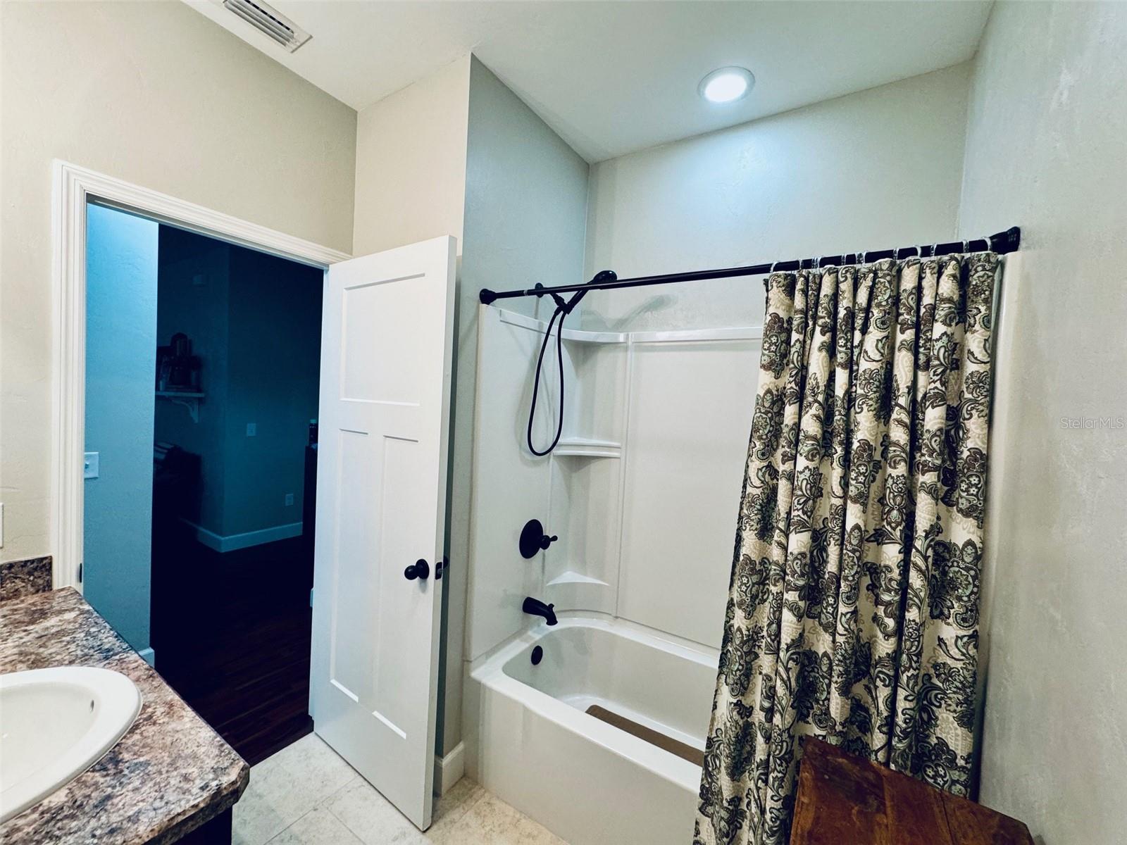 16686 NW 194TH TER, HIGH SPRINGS, FL, 32643