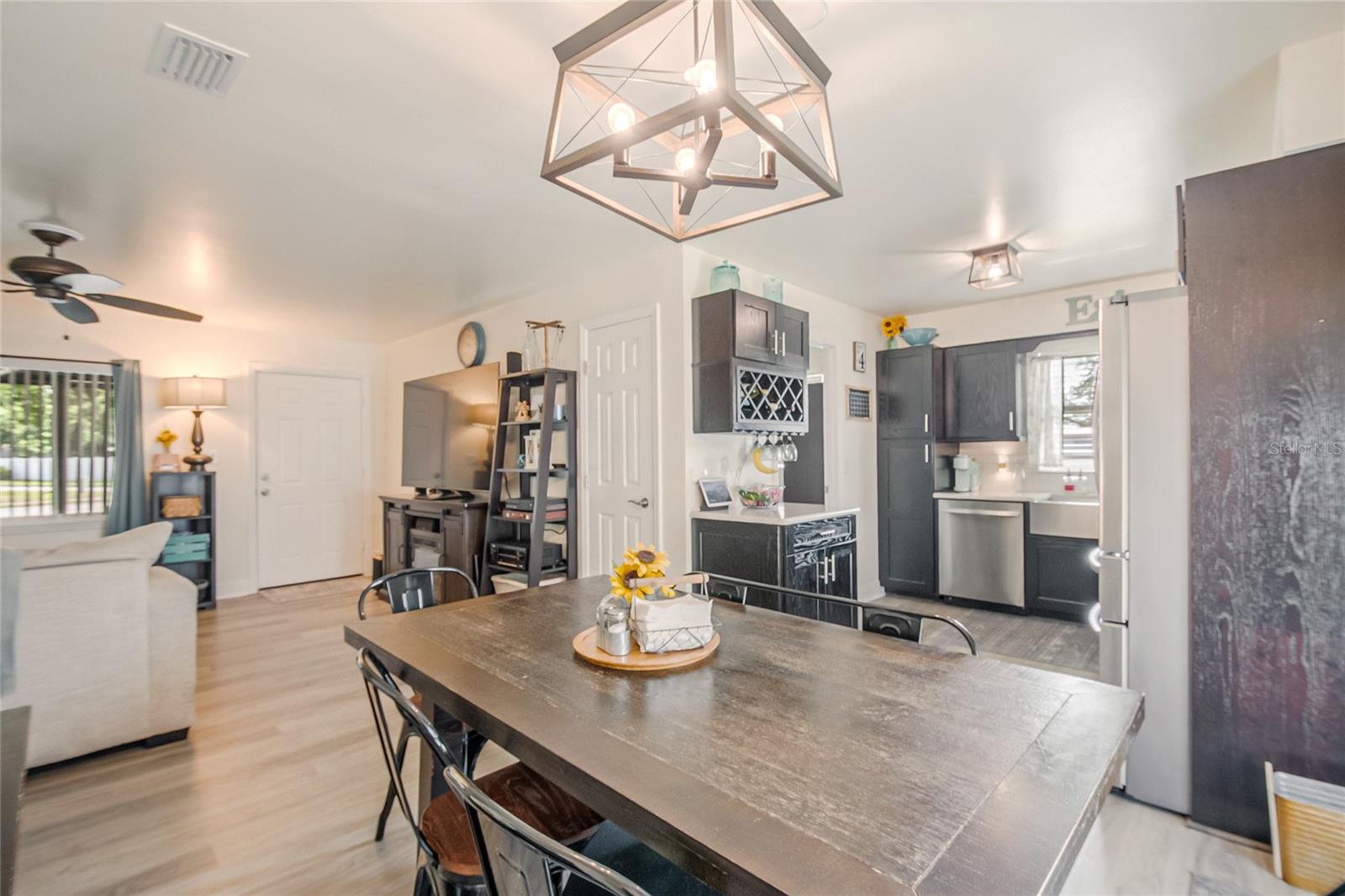 2 S LAVON AVE, KISSIMMEE, FL, 34741