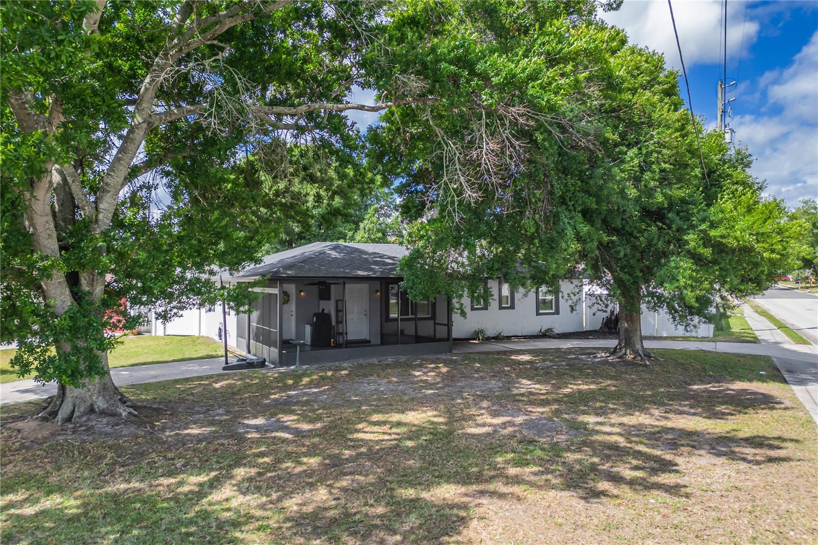 2 S LAVON AVE, KISSIMMEE, FL, 34741