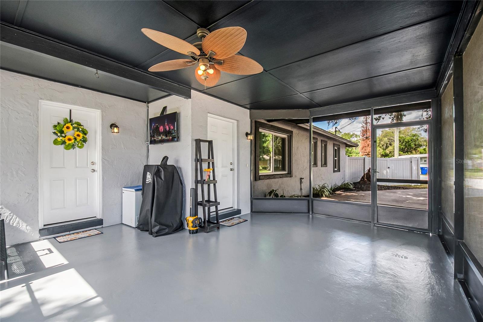 2 S LAVON AVE, KISSIMMEE, FL, 34741