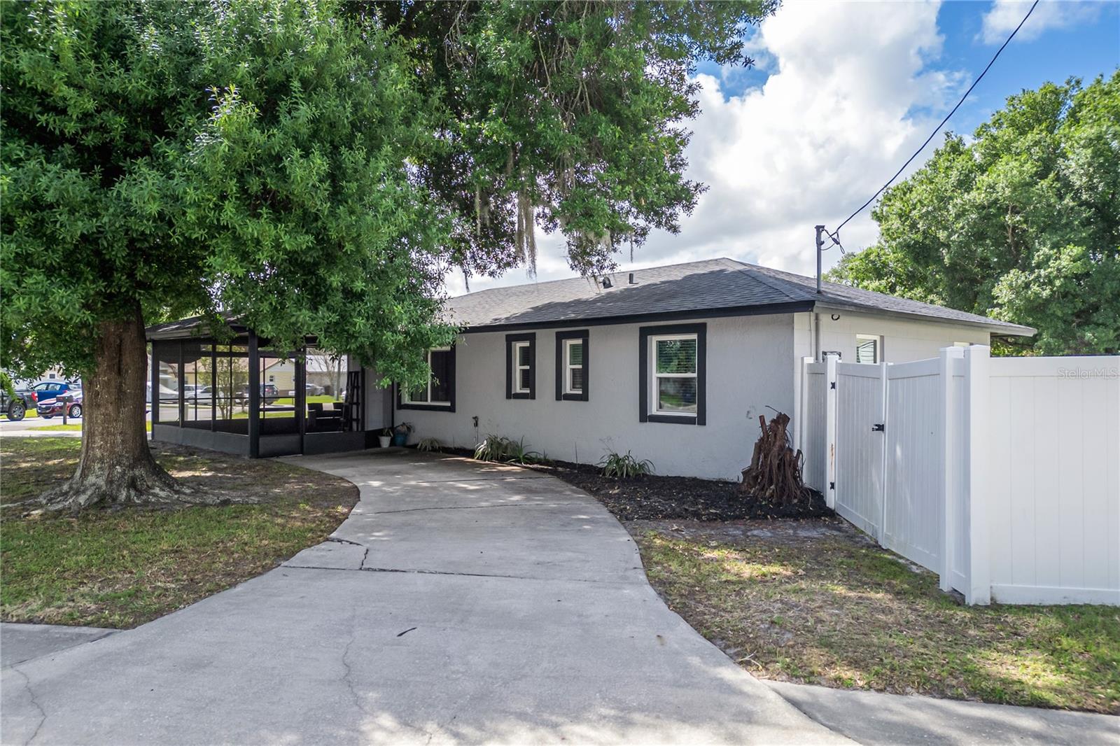 2 S LAVON AVE, KISSIMMEE, FL, 34741