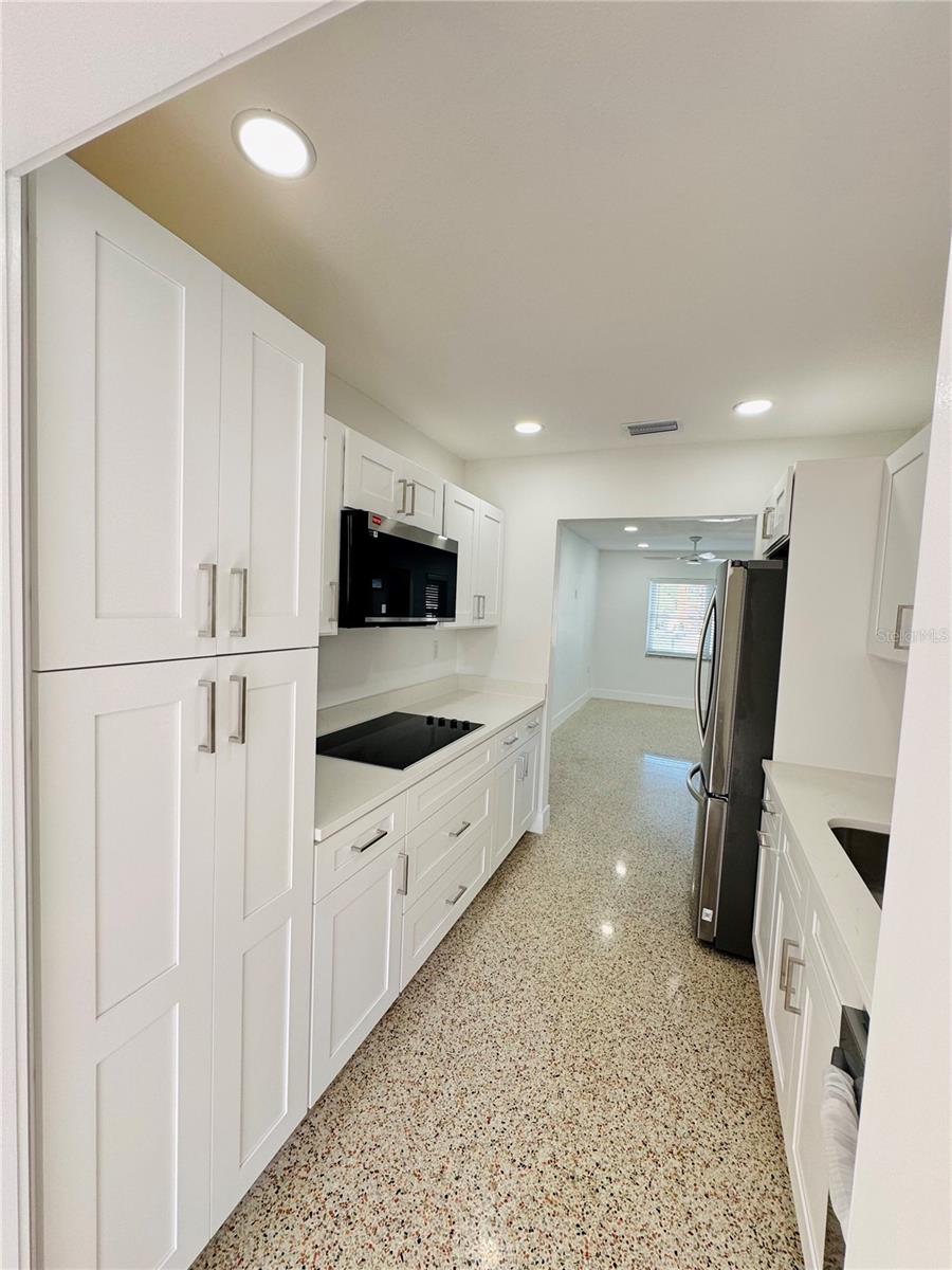 2812 MIRIAM ST S, GULFPORT, FL, 33711