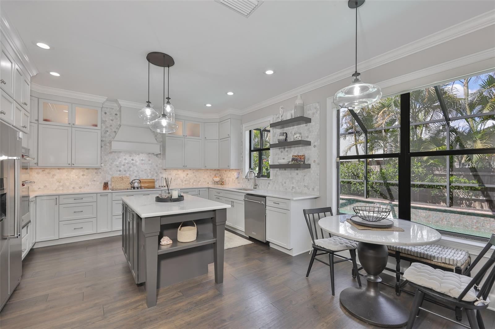 Breakfast Room & Kitchen