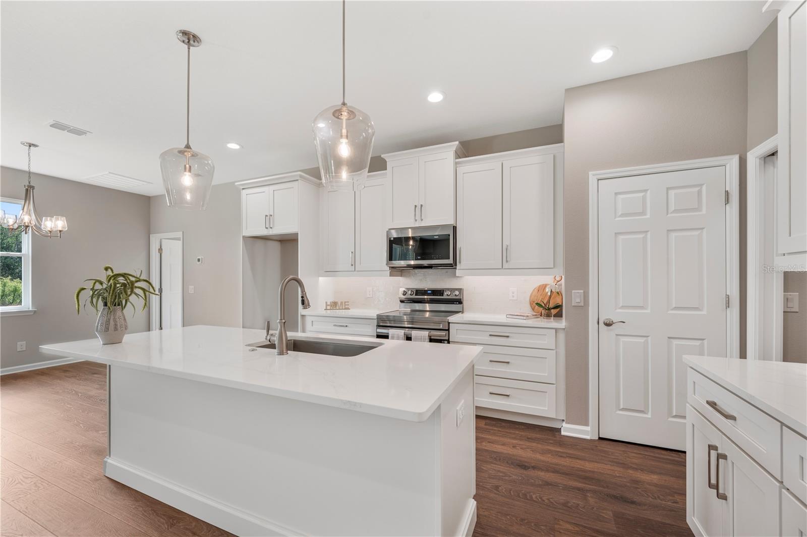 4550 FAIRWAY OAKS DR, MULBERRY, FL, 33860