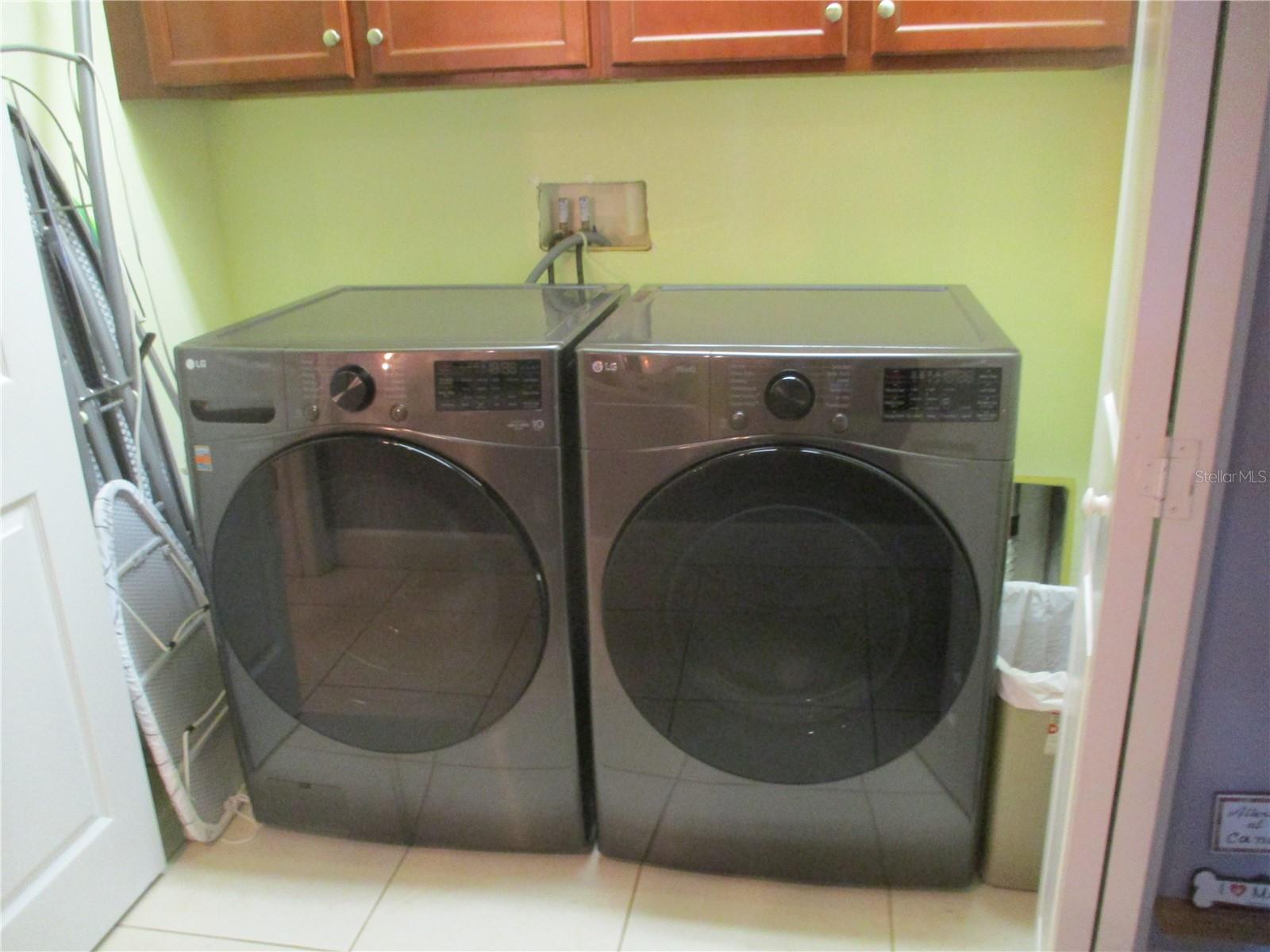 2211 OAKLEY GREEN DR, SUN CITY CENTER, FL, 33573