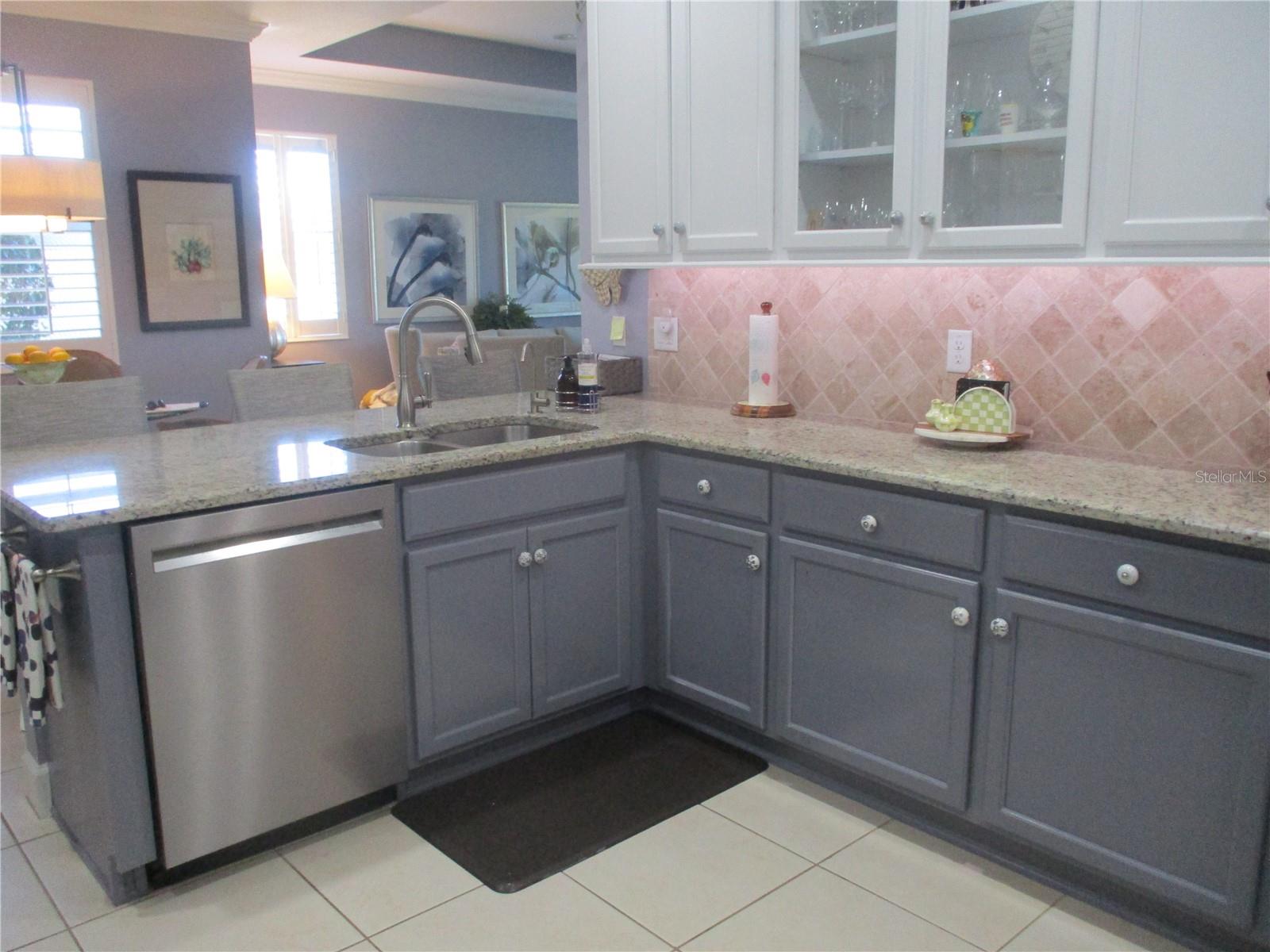 2211 OAKLEY GREEN DR, SUN CITY CENTER, FL, 33573
