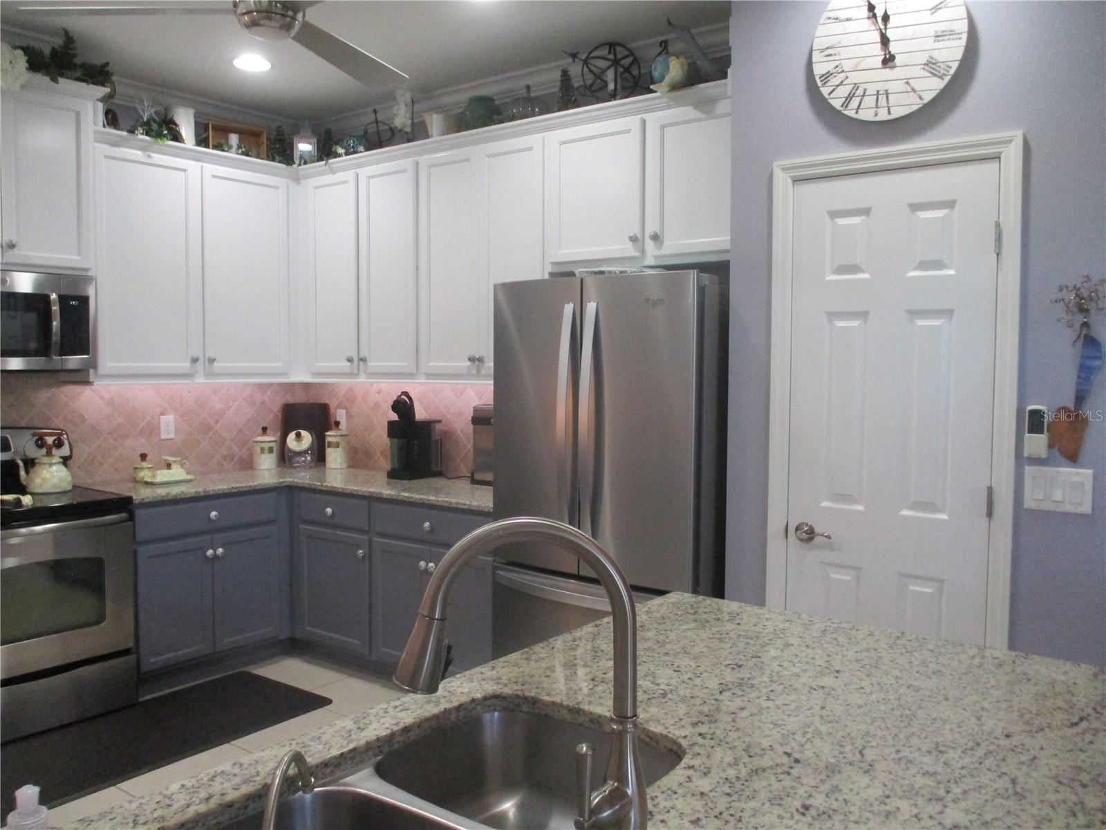 2211 OAKLEY GREEN DR, SUN CITY CENTER, FL, 33573
