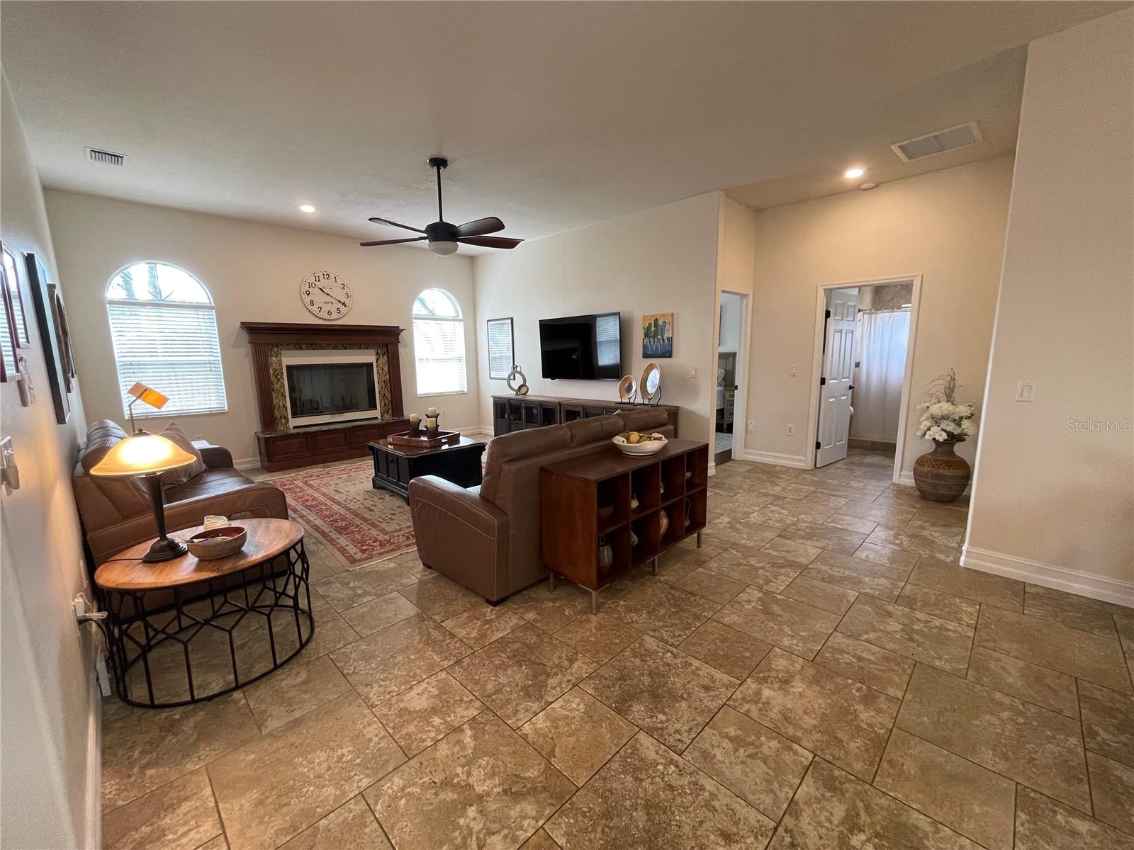 2366 ANTHONY AVE, CLEARWATER, FL, 33759