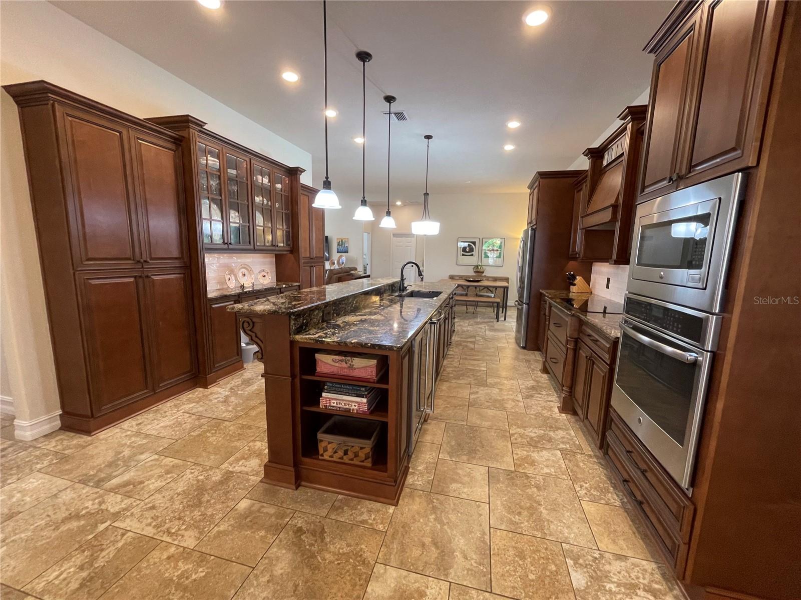 2366 ANTHONY AVE, CLEARWATER, FL, 33759