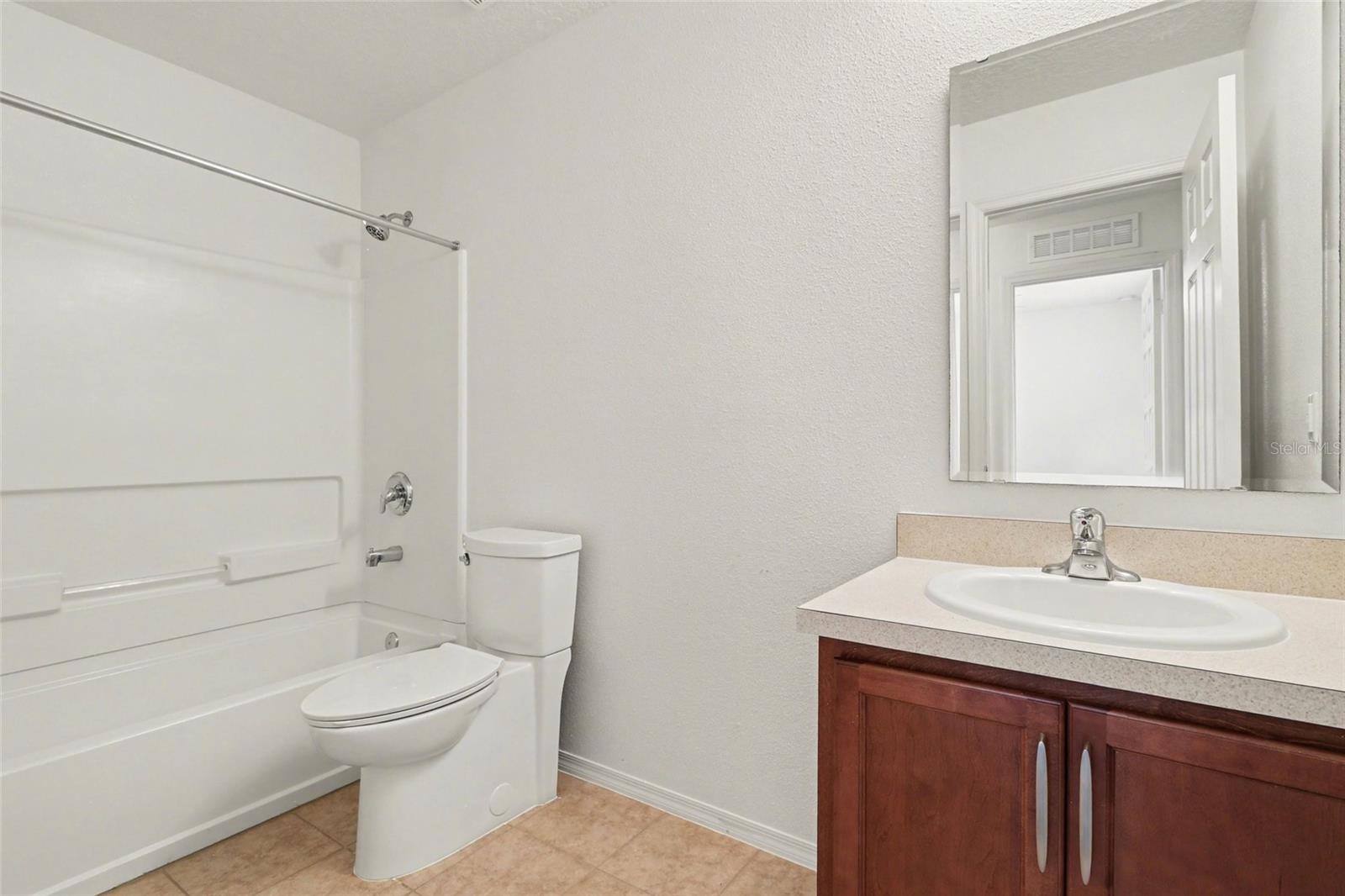 3077 SEAVIEW CASTLE DR, KISSIMMEE, FL, 34746