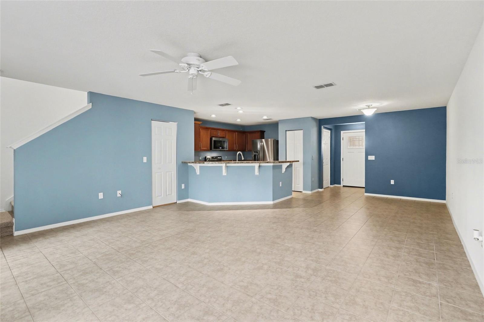3077 SEAVIEW CASTLE DR, KISSIMMEE, FL, 34746