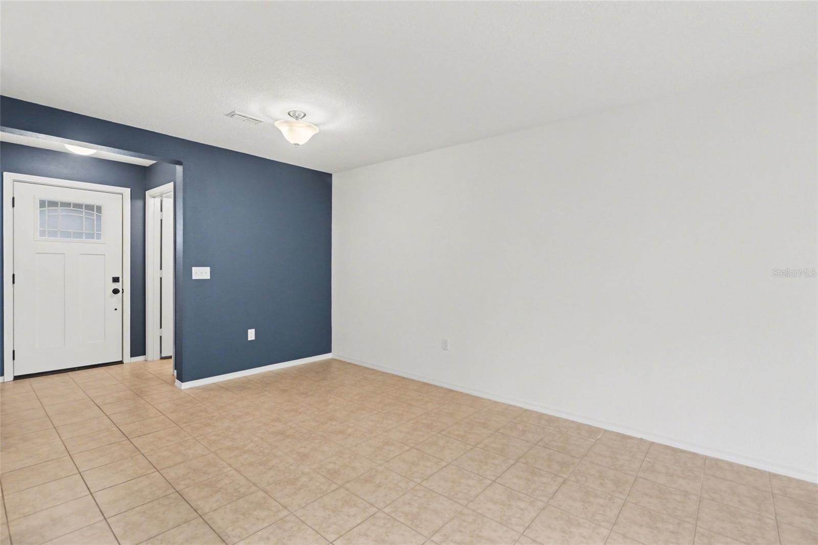 3077 SEAVIEW CASTLE DR, KISSIMMEE, FL, 34746